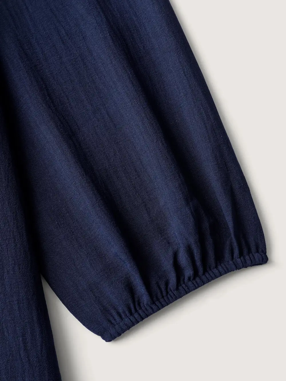 Textured Shirred Waist Pockets Maxi Dress