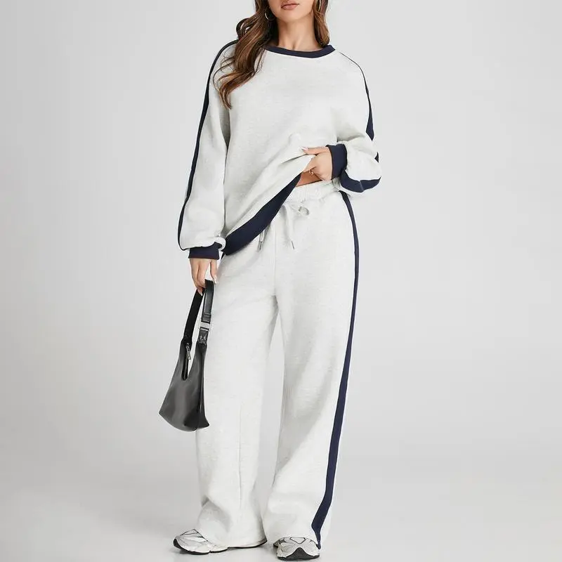 Women's 2-Piece Fleece Lounge Set – Cozy Crewneck Sweatshirt & Straight-Leg Sweatpants.