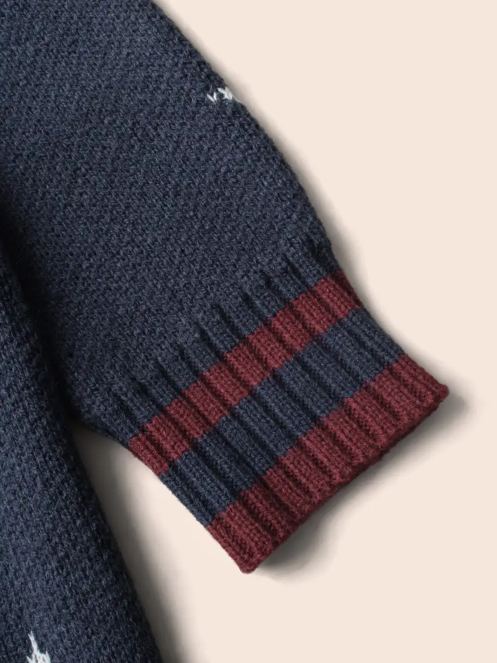 Star Contrast Patched Pocket Cardigan