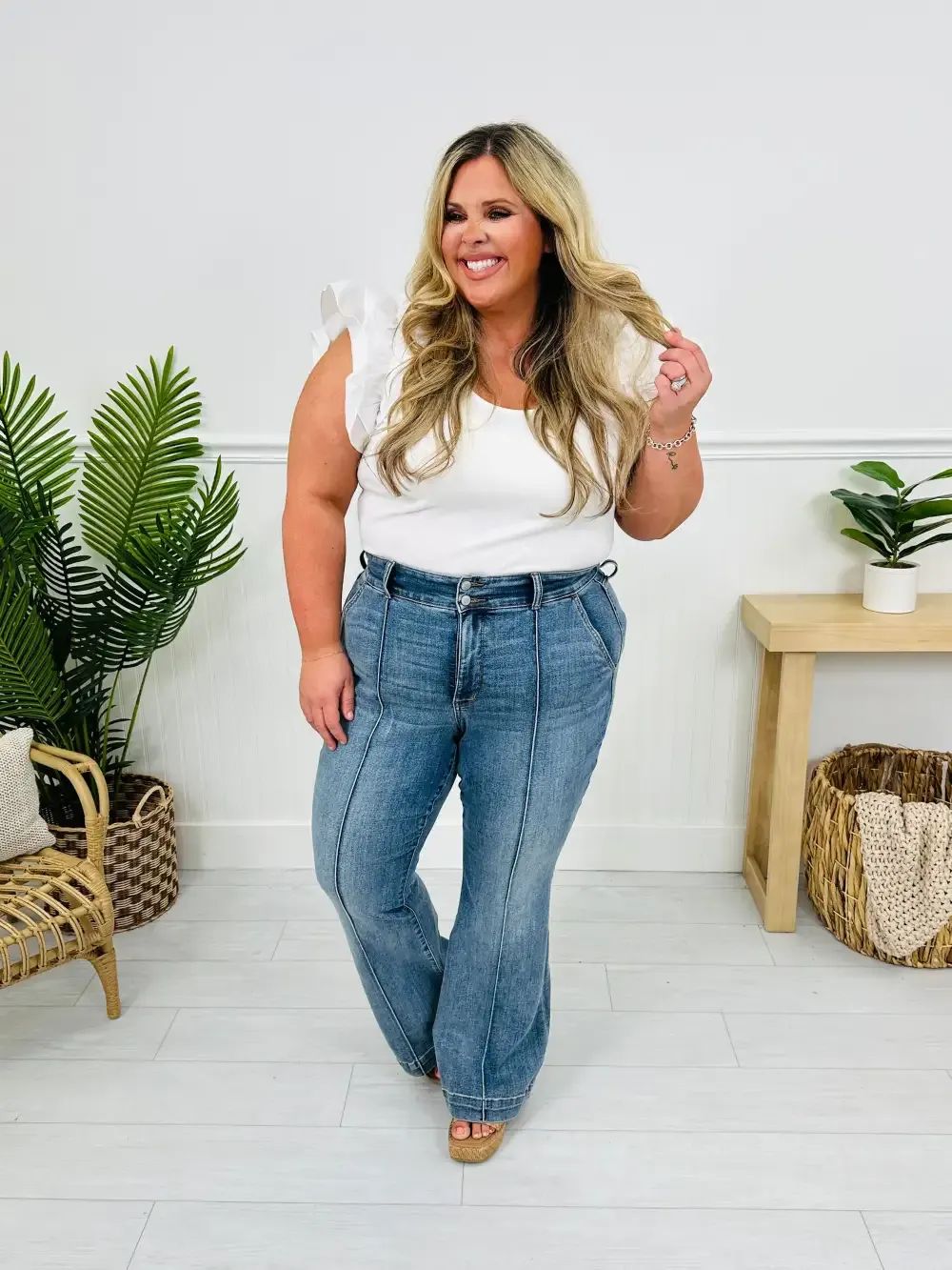 Judy Blue Stop and Stare Flare Jeans