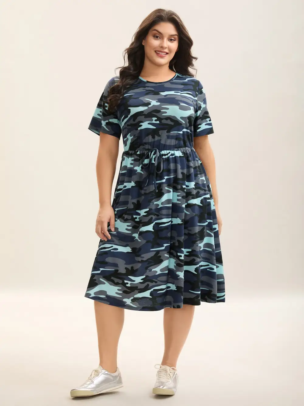Camouflage Print Round Neck Pockets Midi Dress