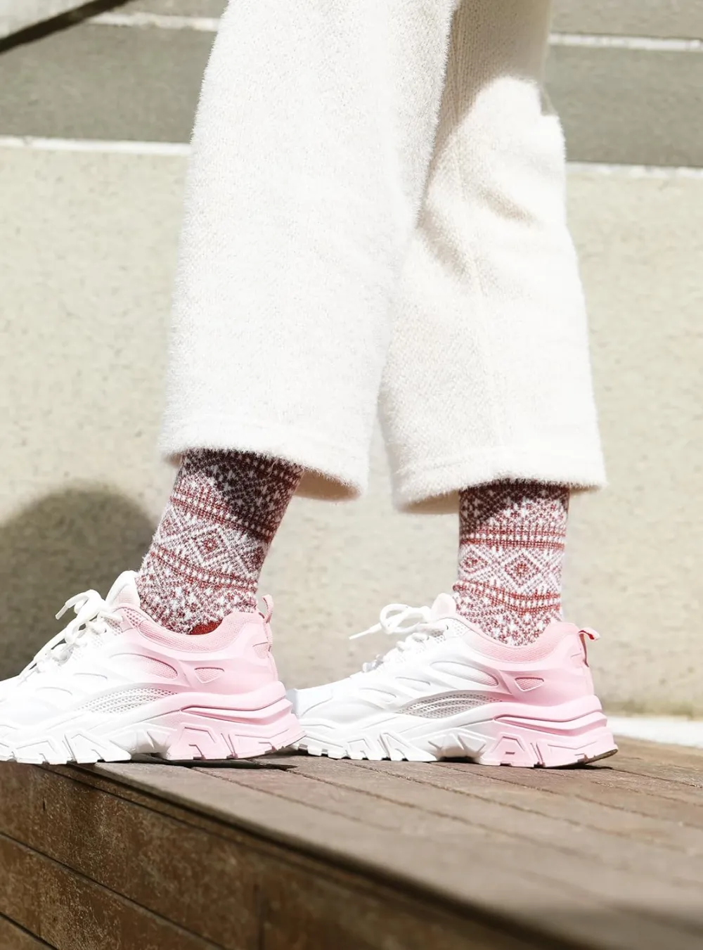 Clothirily Wool Socks- Thick Soft Wool Socks for Women, Vintage Warm Womens Wool Socks, Winter Warm Boot Socks for Women Men