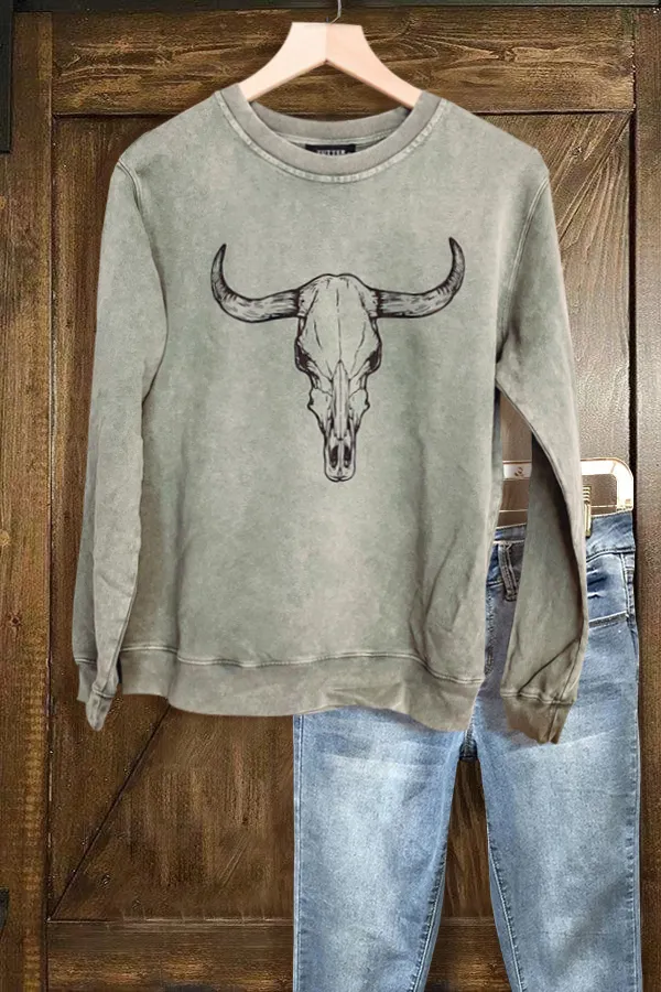 Vintage Cow Skull Print Sweatshirt