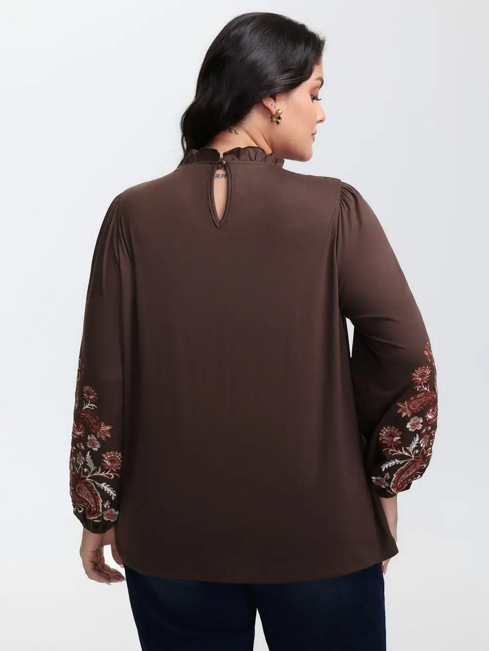 Floral Embroidered Ruffled Collar Top