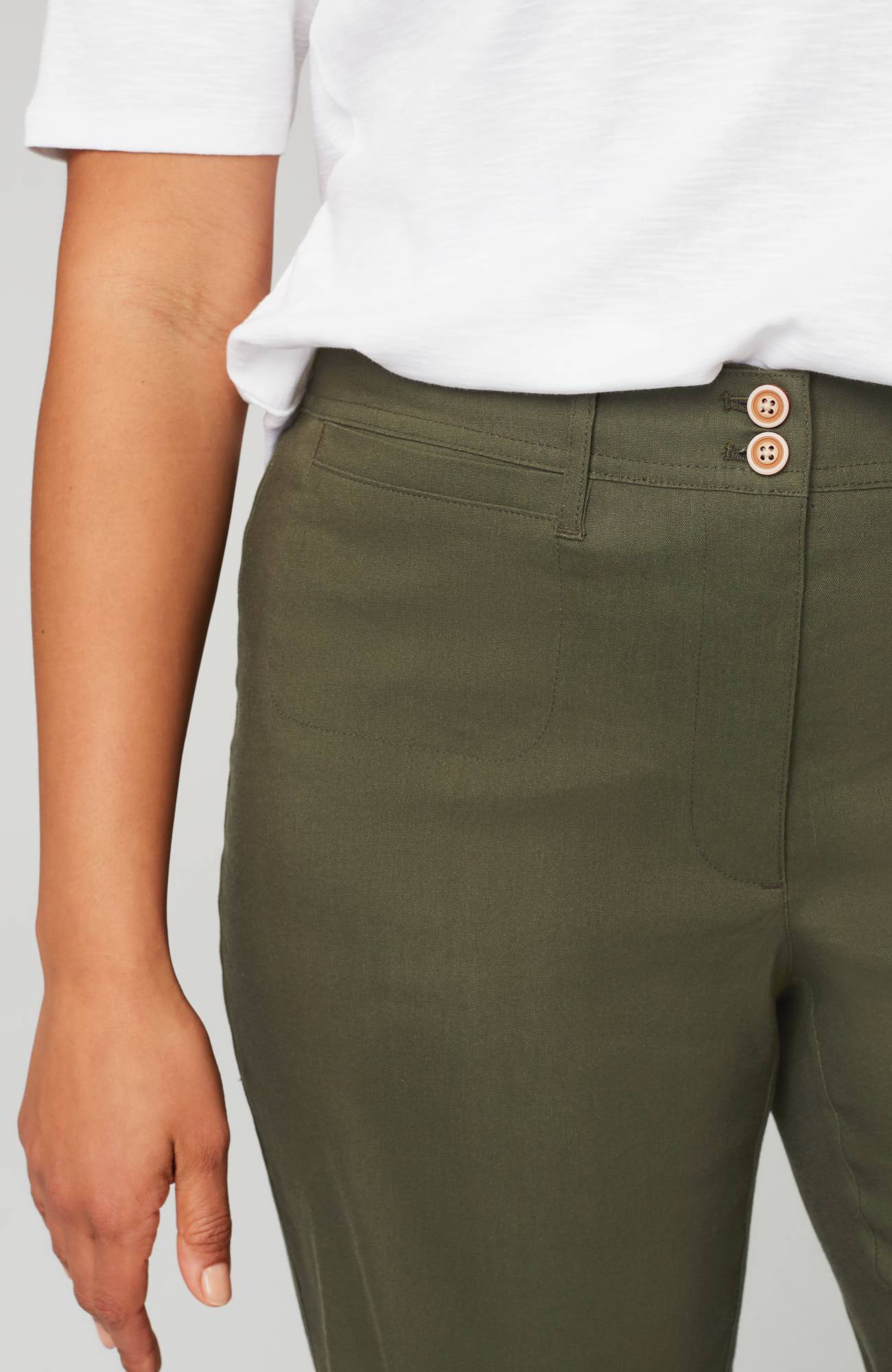 linen-stretch wide-leg crops