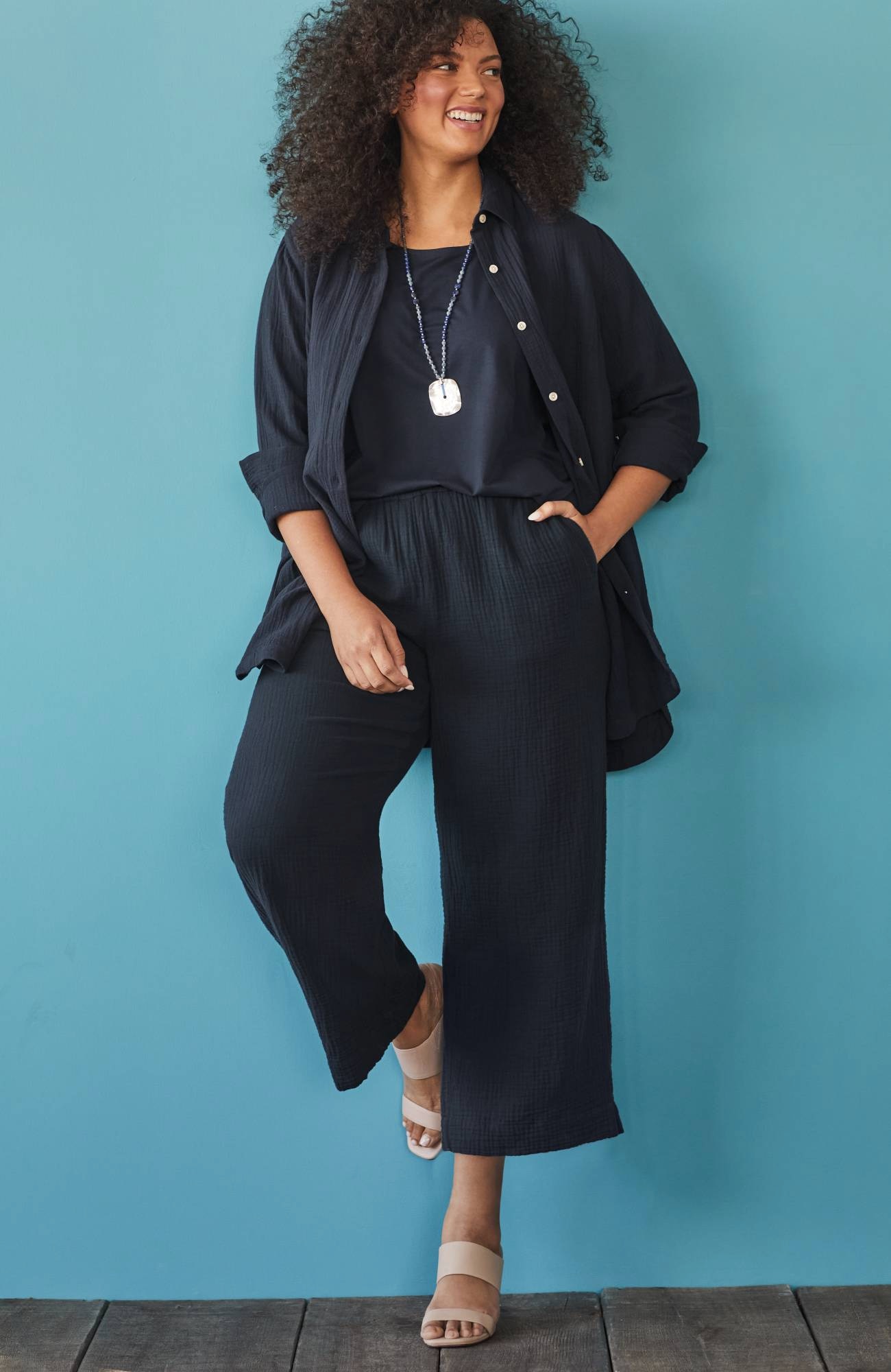 Cotton-Gauze Straight-Leg Crops