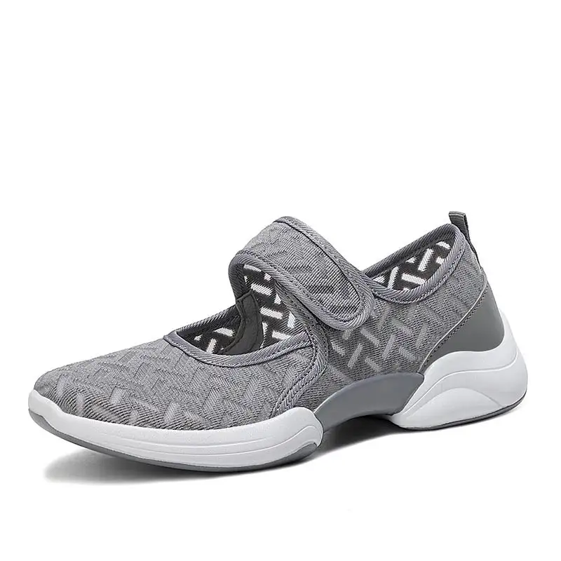 Lace Pattern Elegant Sneakers