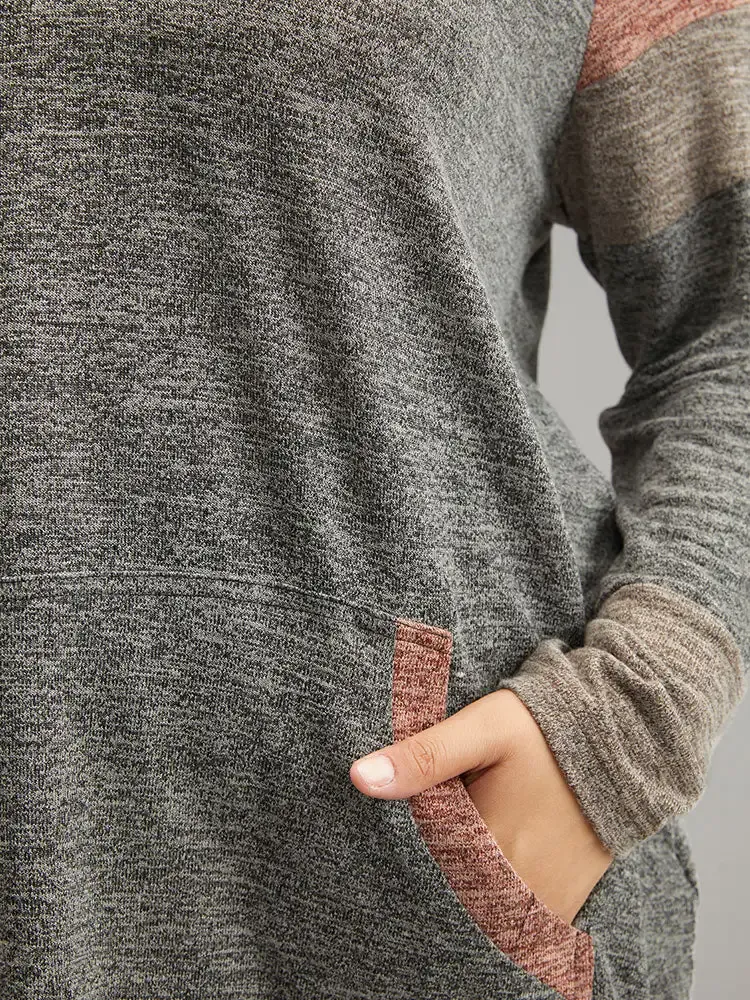 Contrast Pocket Raglan Sleeve T-Shirt