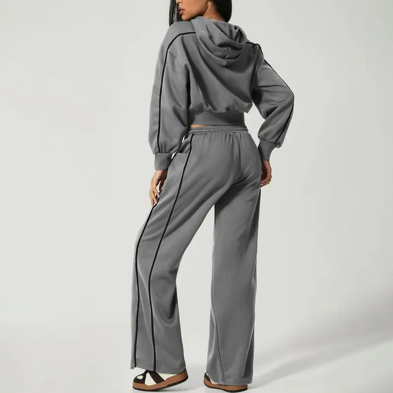 2-Piece Set: Cropped Hoodie & Wide-Leg Pants – Soft, Quick-Dry, with Pockets