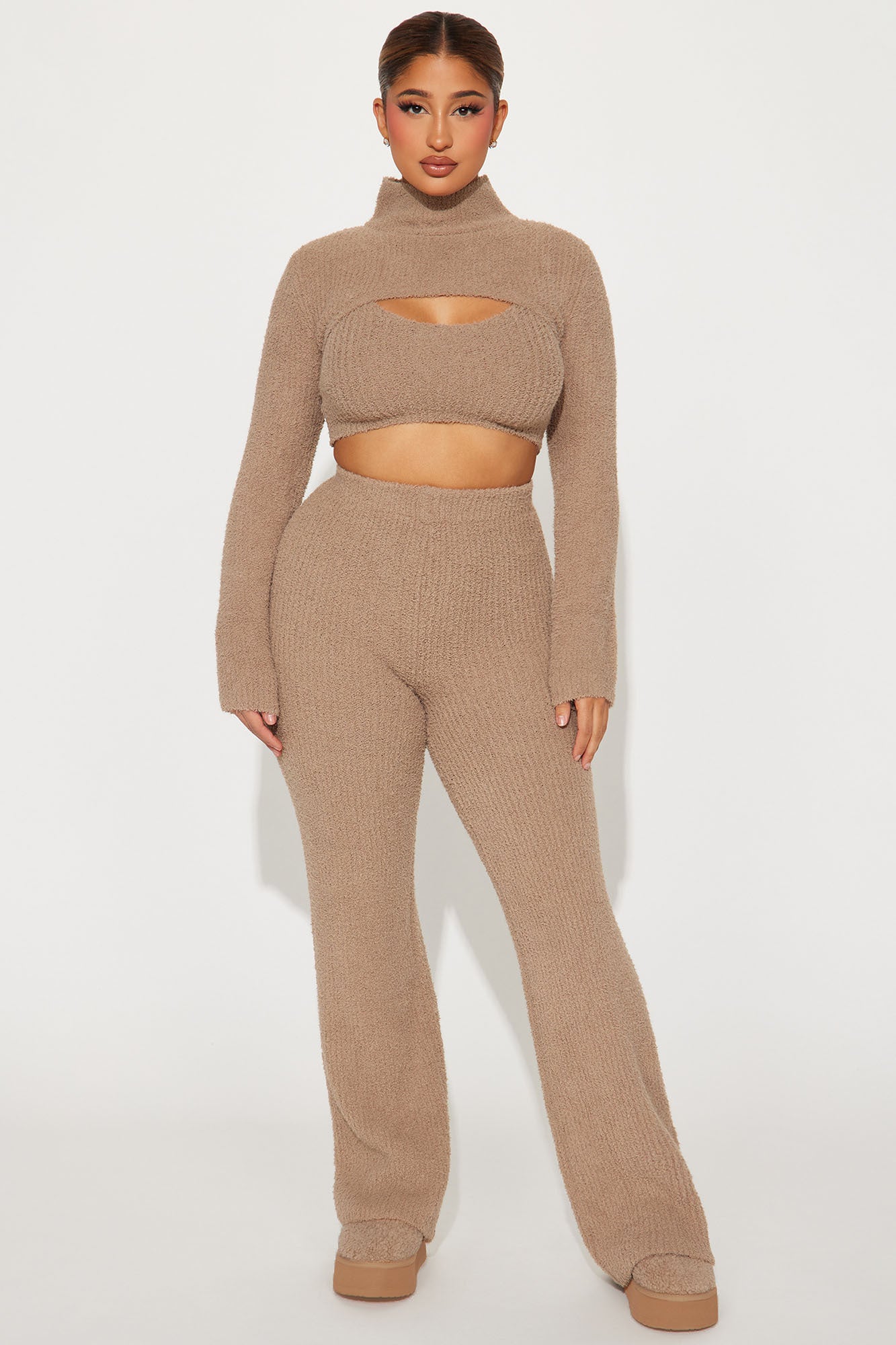 Feeling Cozy 3 Piece Pant Set - Taupe