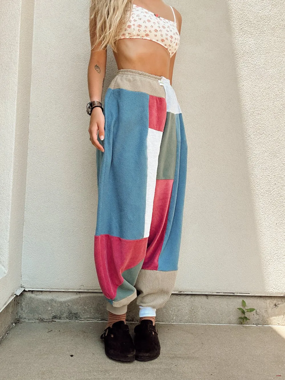PATCHWORK SWEATS