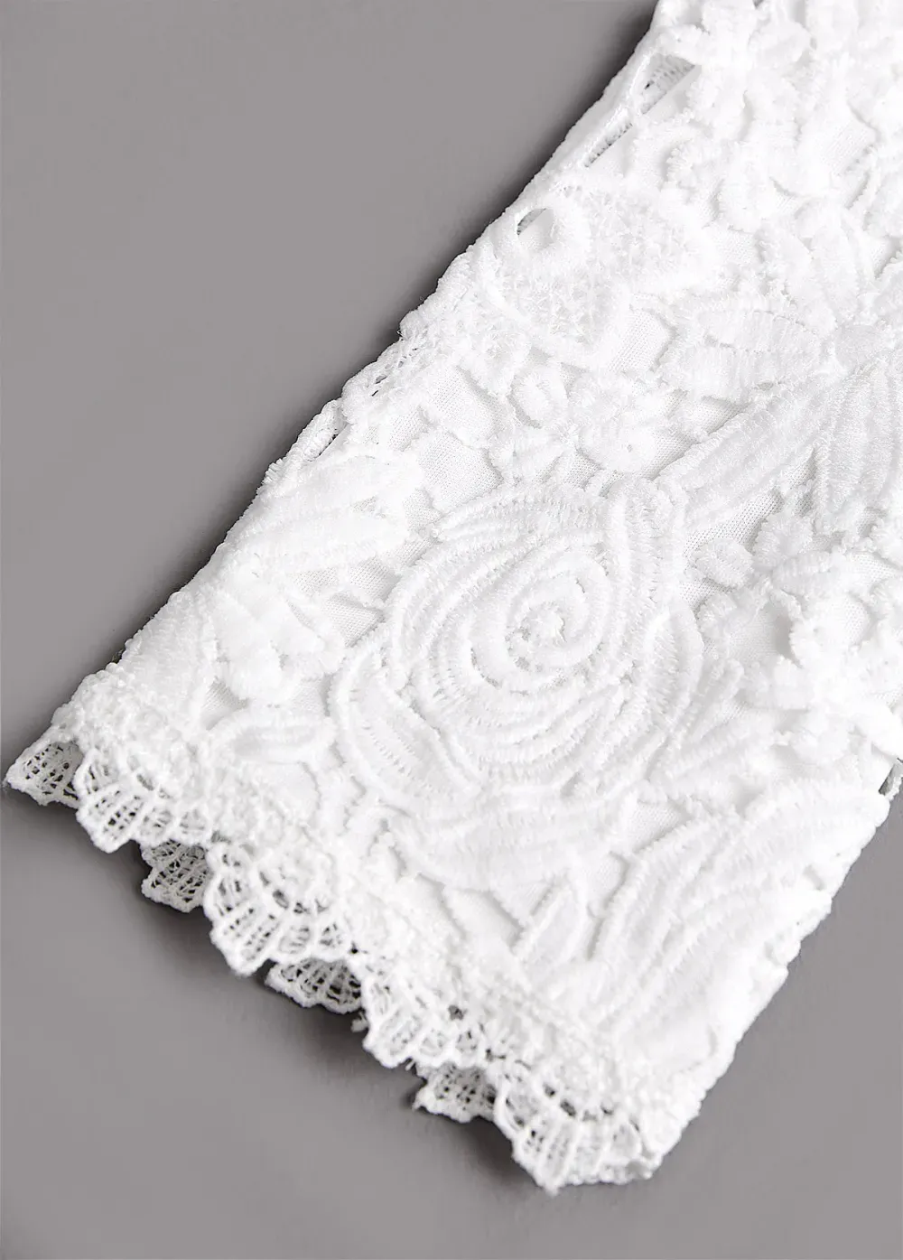 White Embroidery Long Sleeve Round Neck T Shirt