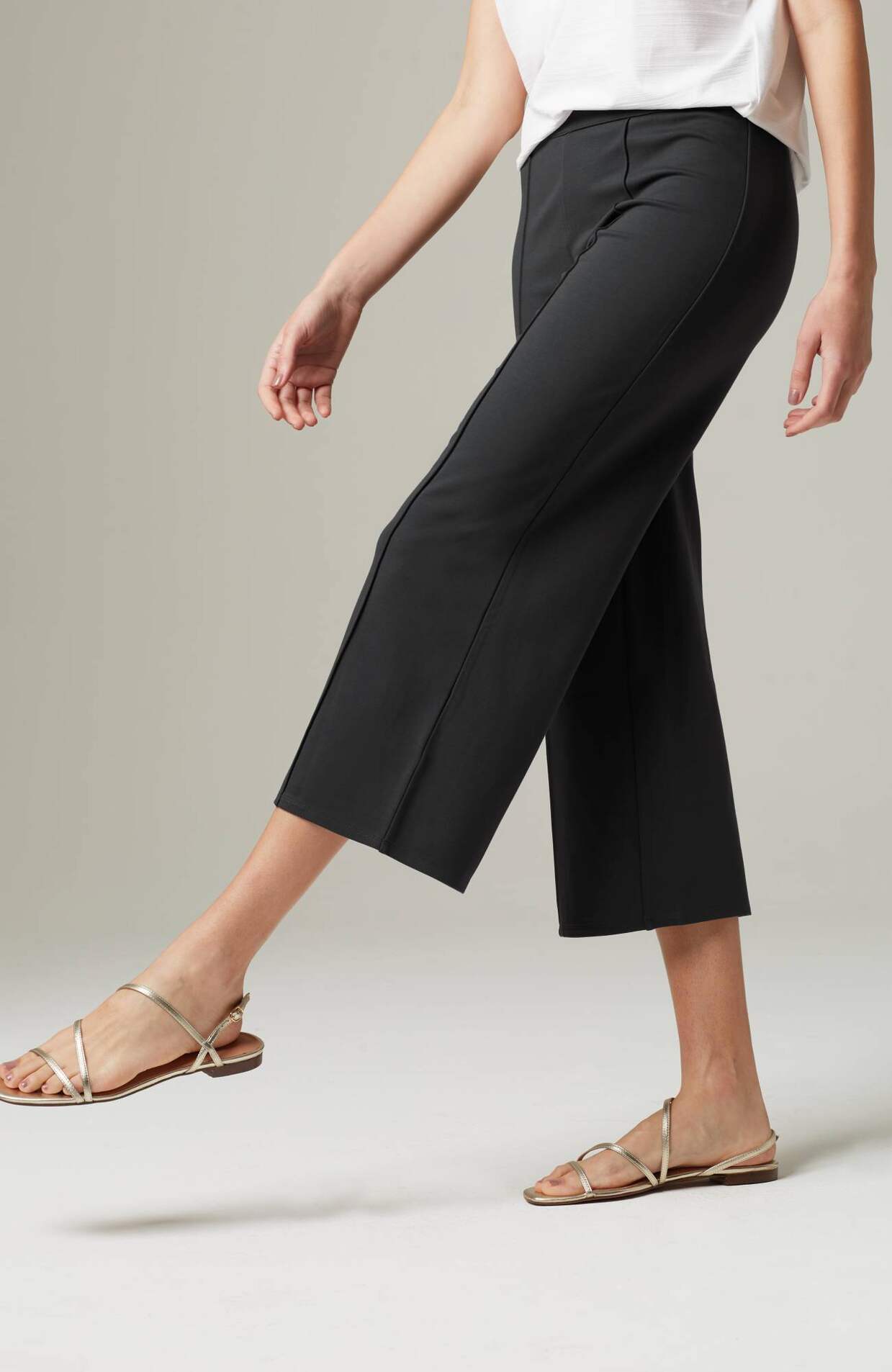 wearever double-face jersey pintucked crops