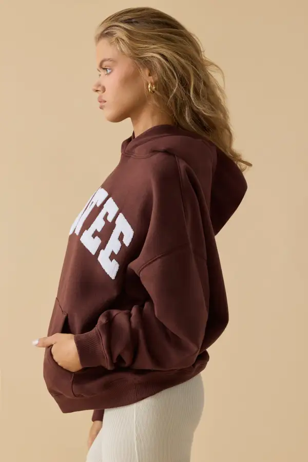 Hero - Oversized Hooded Sweatshirt in Mahogany