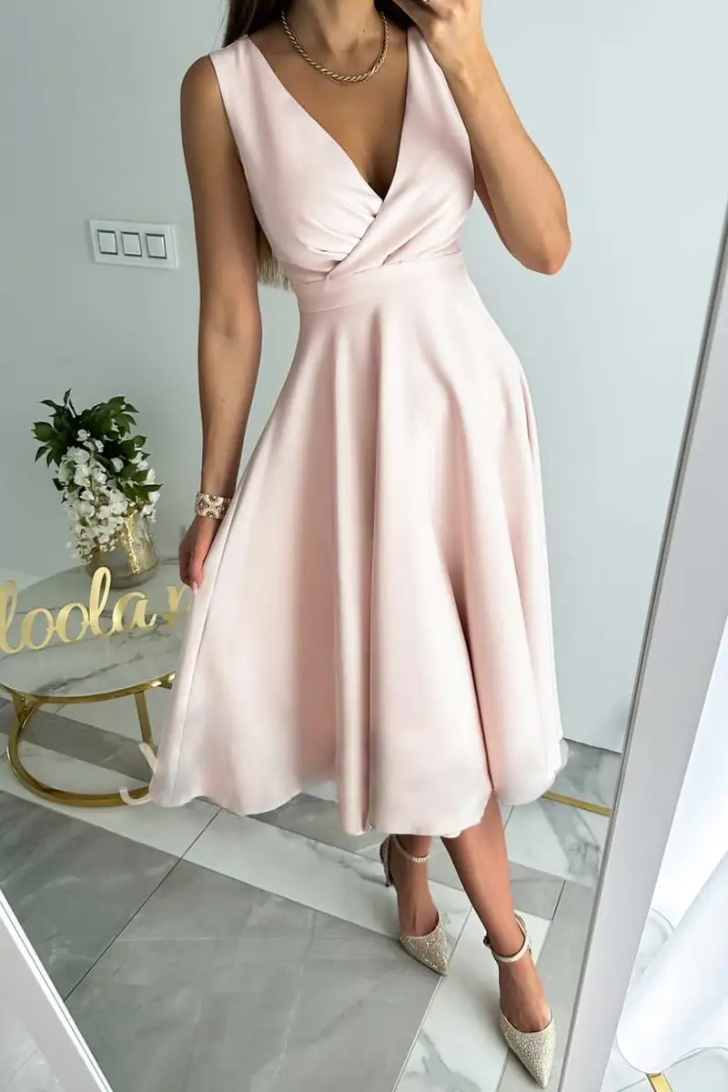 Sweet Elegant Solid Fold V Neck Sleeveless Dress Dresses