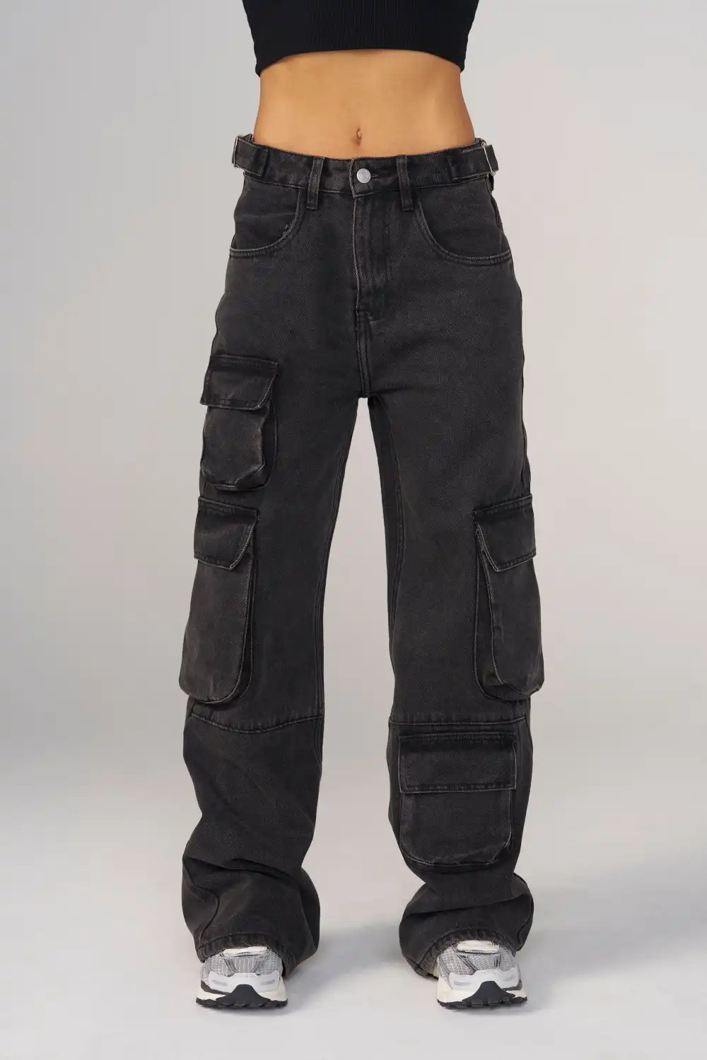 W242 Straight Leg Cargo Jeans