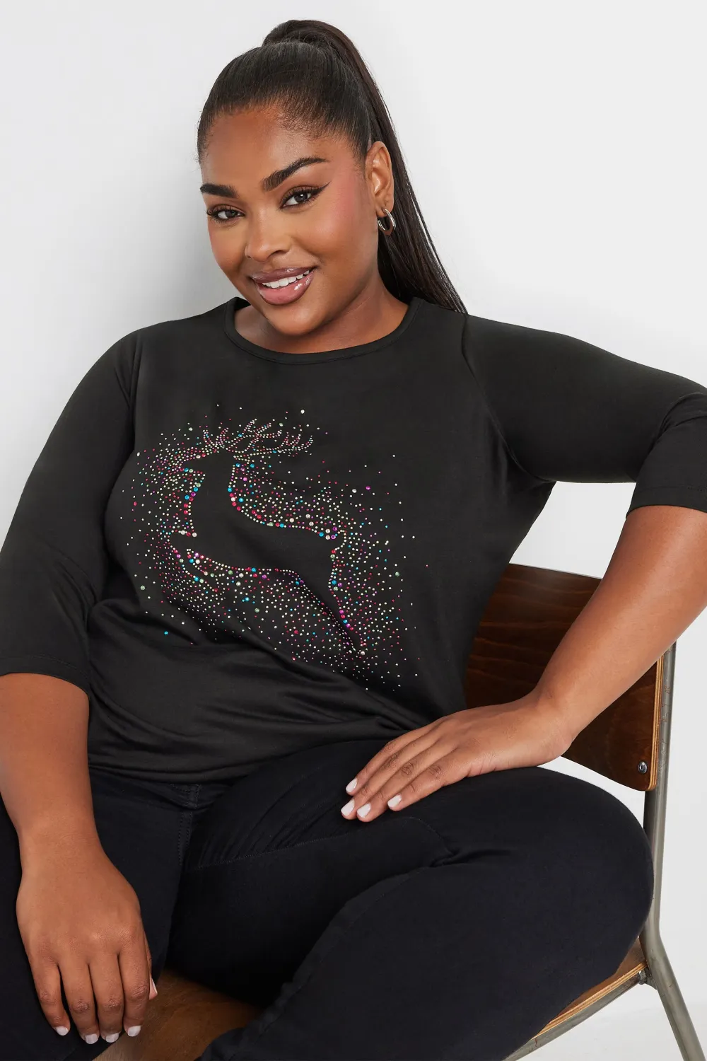 复制YOURS Curve Black 'Merry Gonkmas' Sequin Embellished Christmas Top