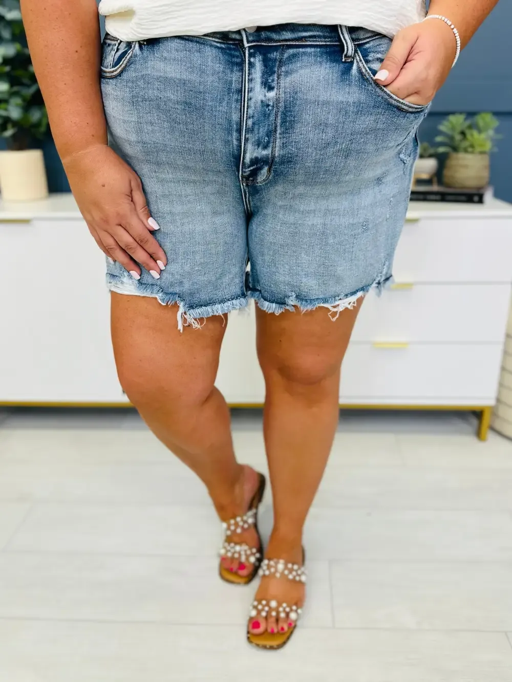 Judy Blue REG/CURVY Summer Snatch Double Button Midrise Adjustable Shorts