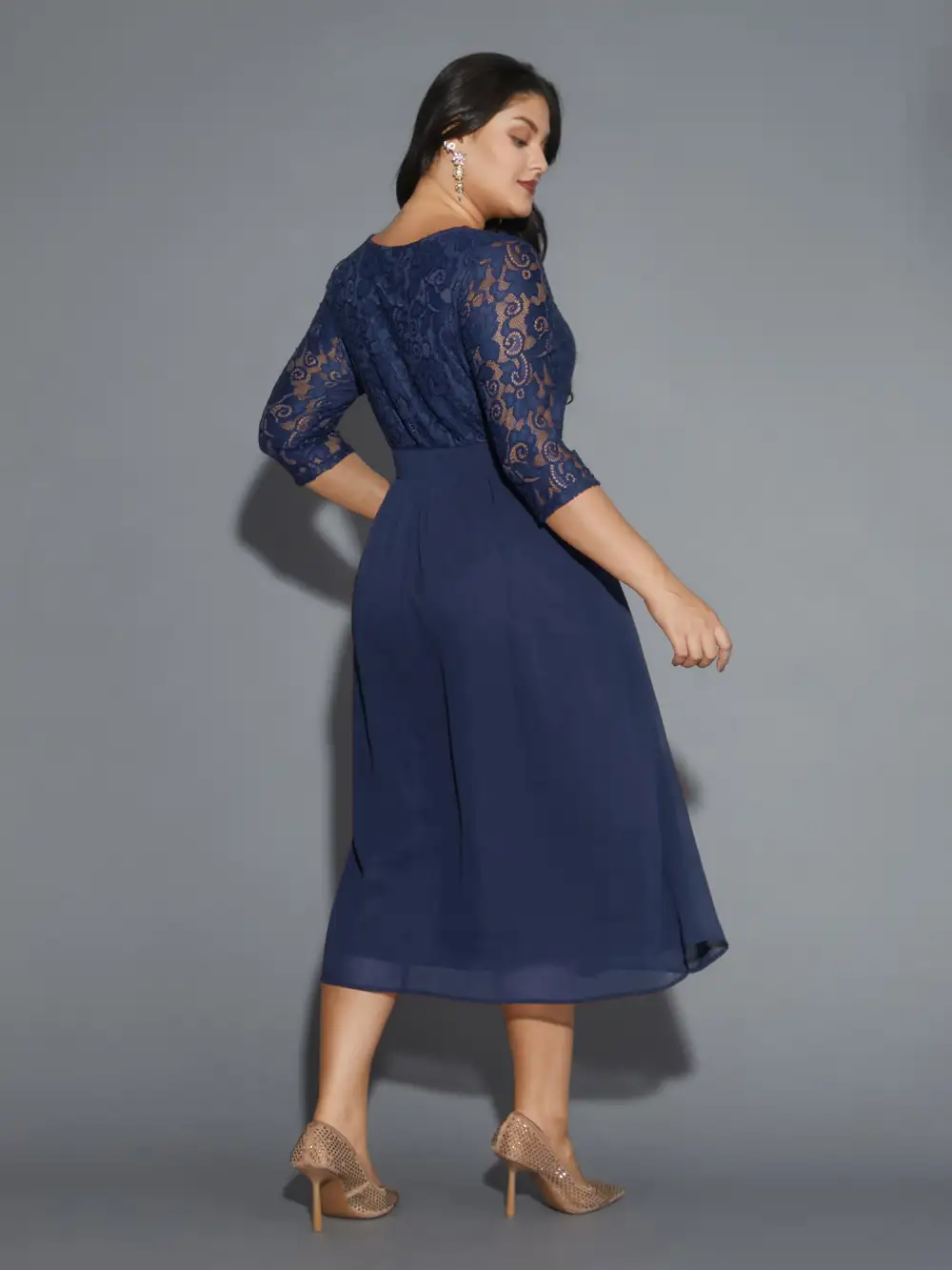 Lace Patchwork Shirred Midi Pocket Dress