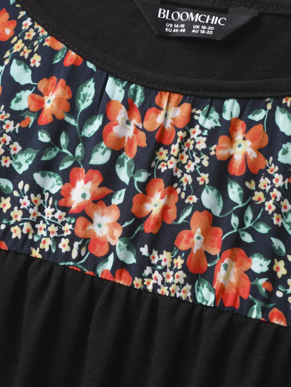 Floral Neckline Flutter Sleeve Contrast T-Shirt