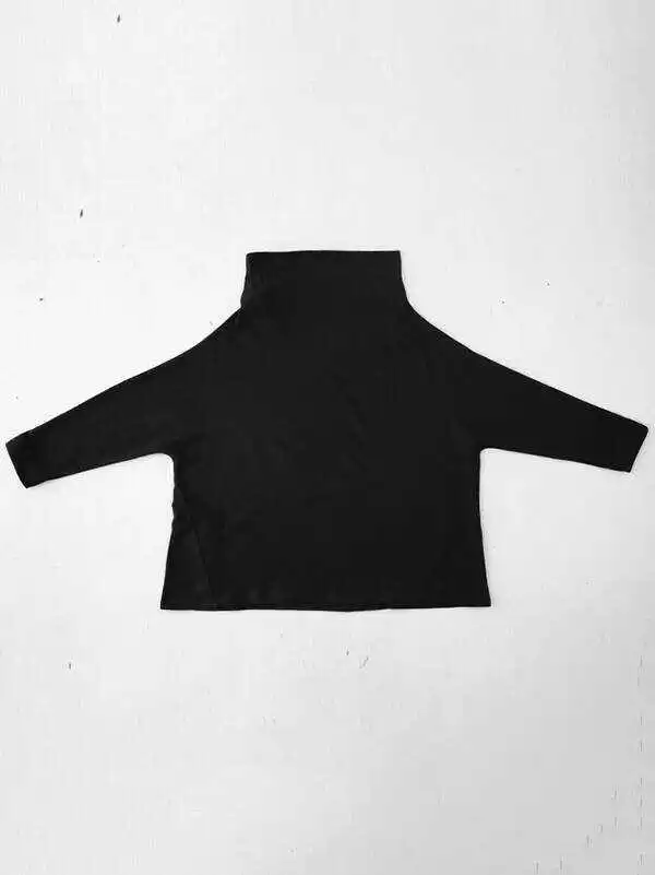 Urban Black&Gray High-Neck Long Sleeve Oversize T-Shirt