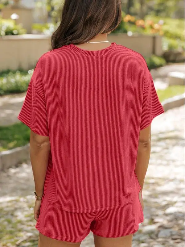 Plus Size Two-Piece Summer Set – Casual Round Neck Short Sleeve Top & Shorts for Women