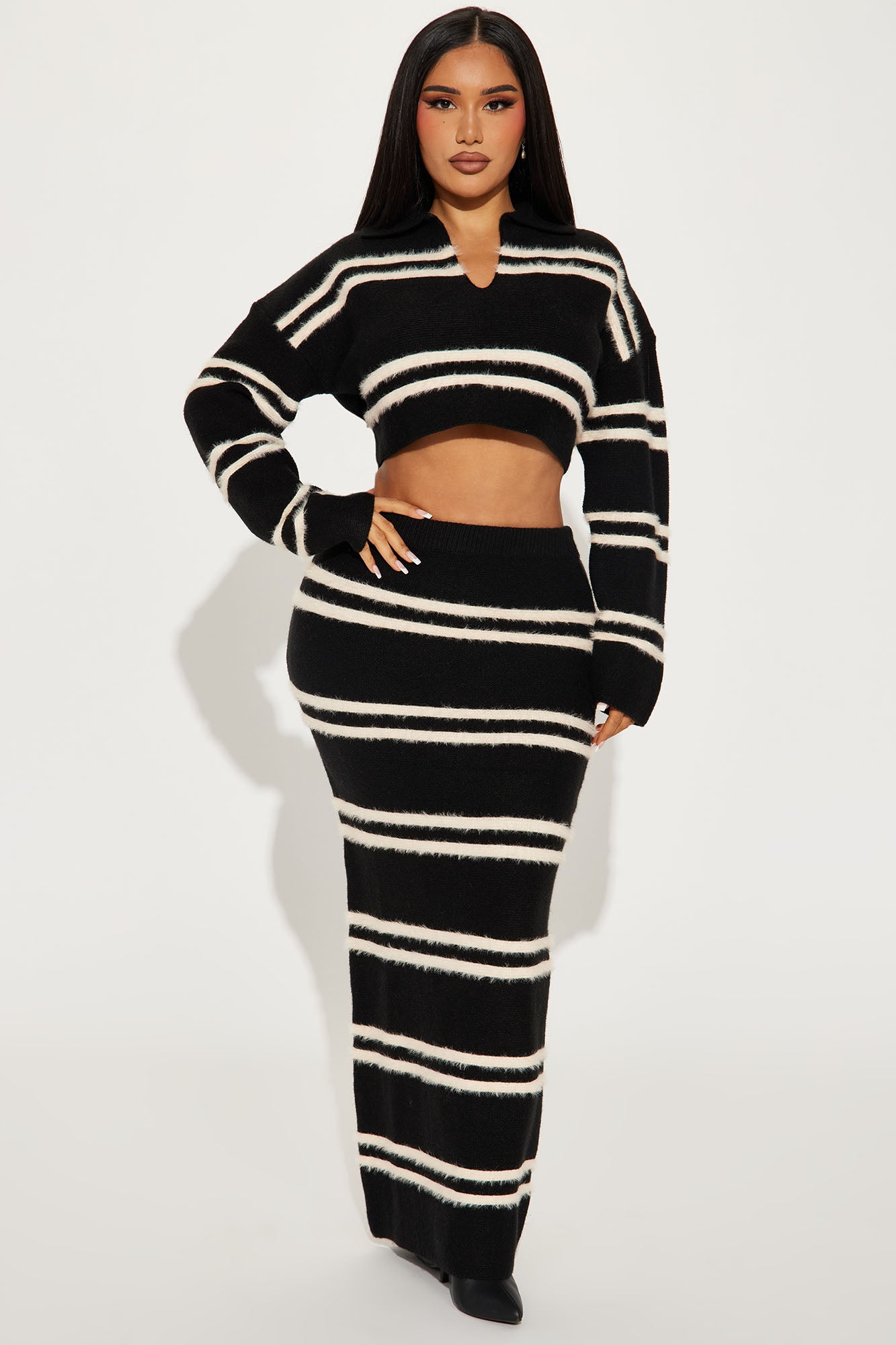 Making Plans Sweater Skirt Set - Black/White