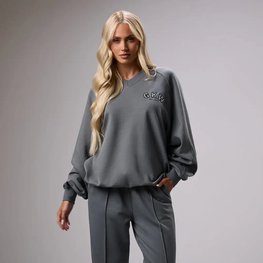 GKW Sports Luxe V Neck Crew - Dark Sage