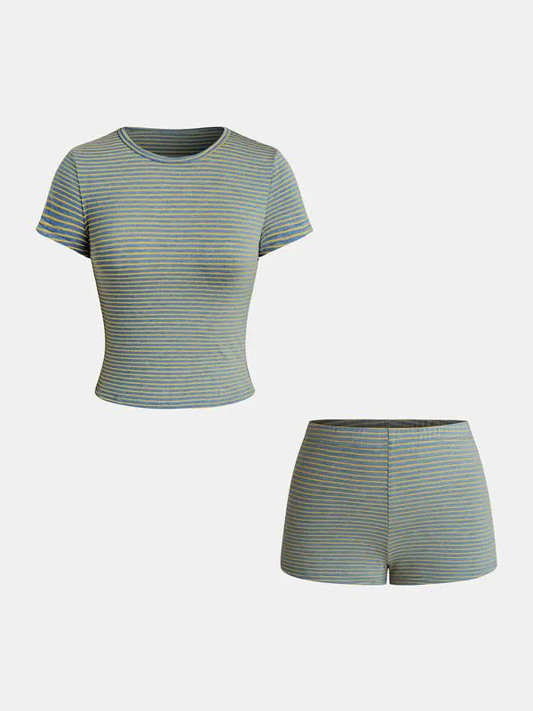 Women's Striped Two-Piece Set – Crop Top & Shorts Summer Outfit