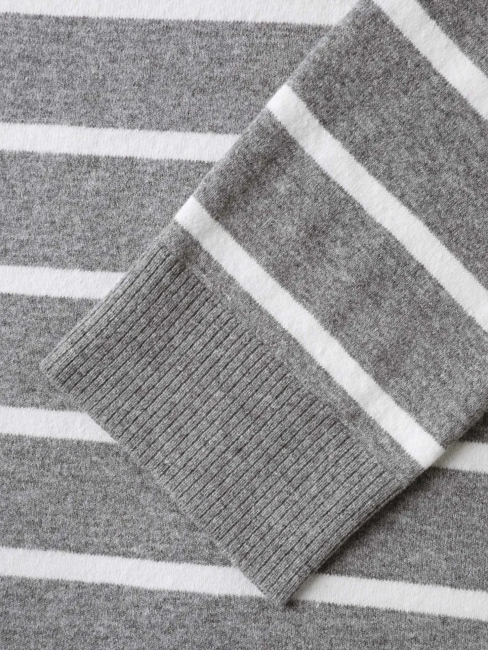 Stripes Print Round Neck Pullover