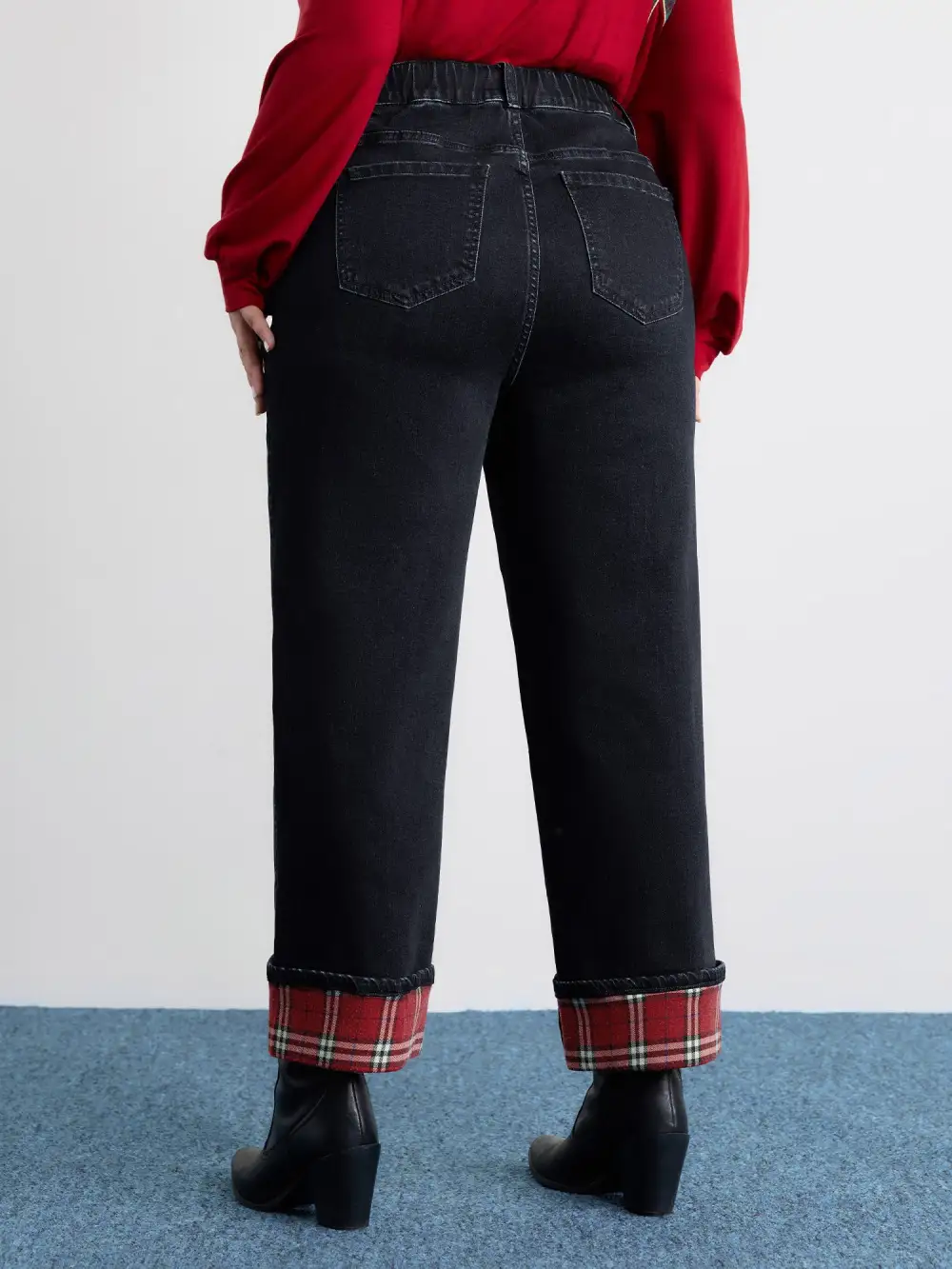 Stretchy Plaid Straight-Leg Jeans
