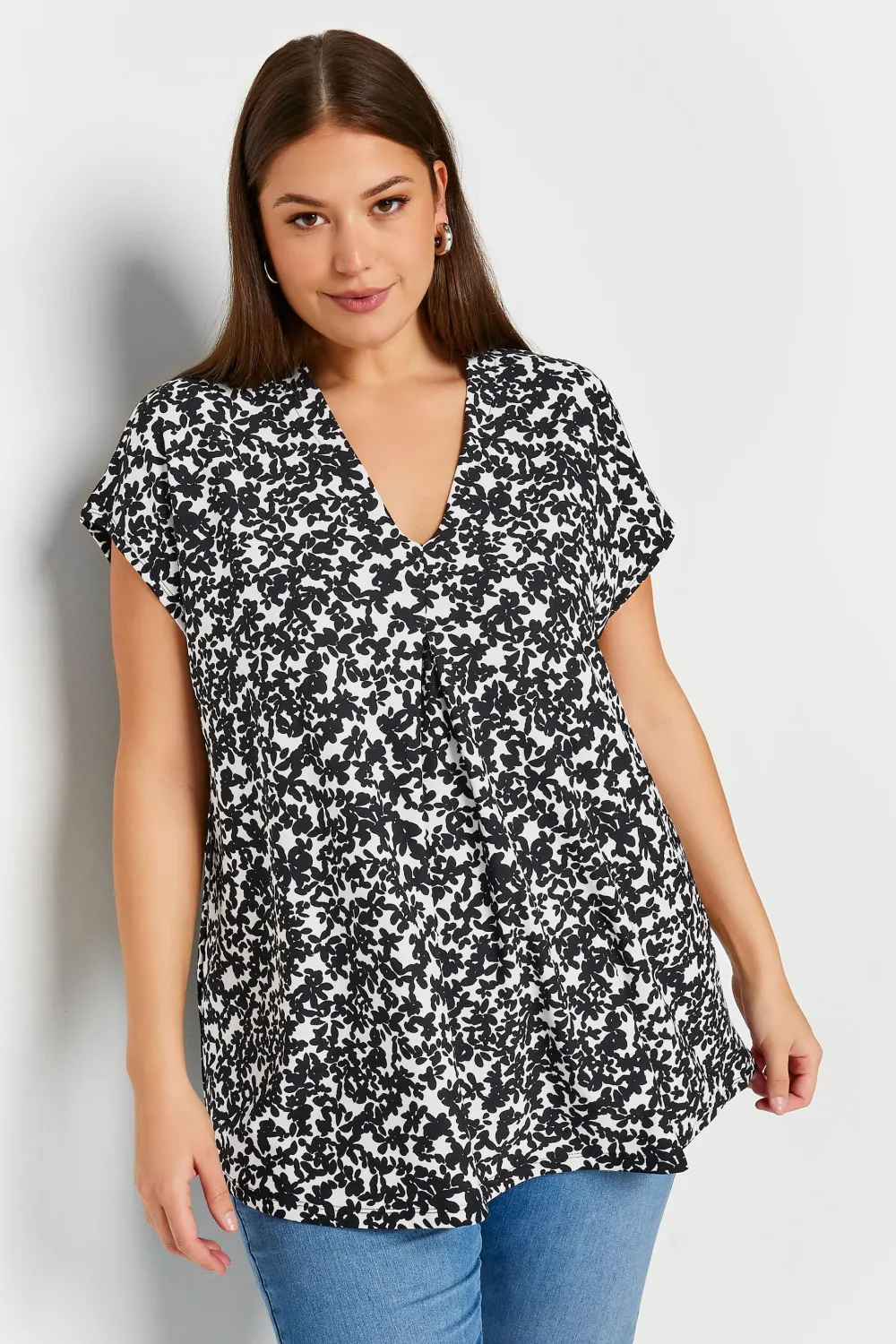 YOURS Curve Blue Leopard Print Pleat Front Blouse