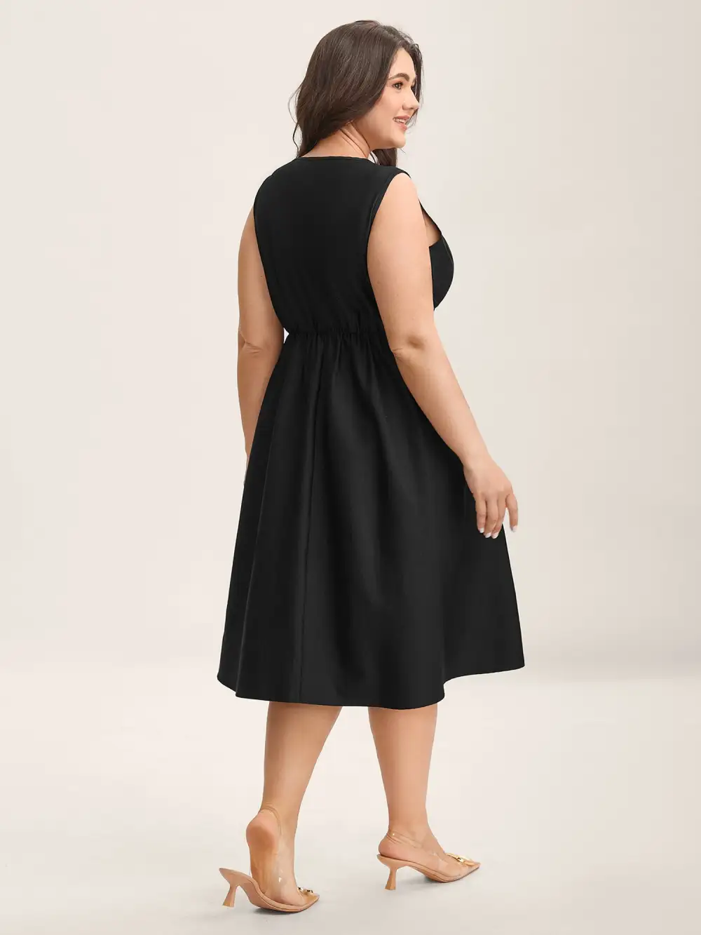 Classic Woven Inner Pleated Midi Dress