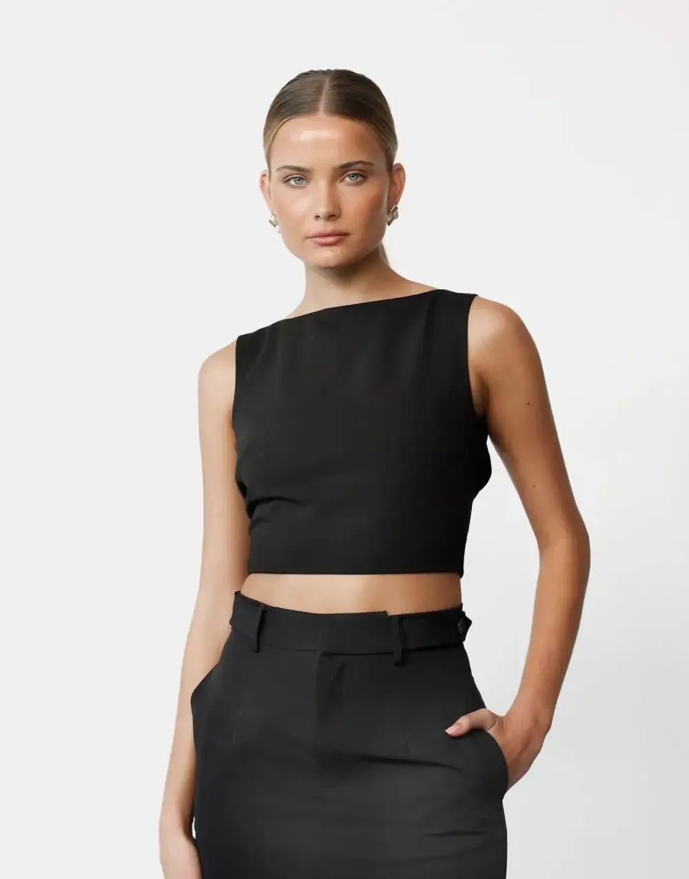 Slim fit crop top