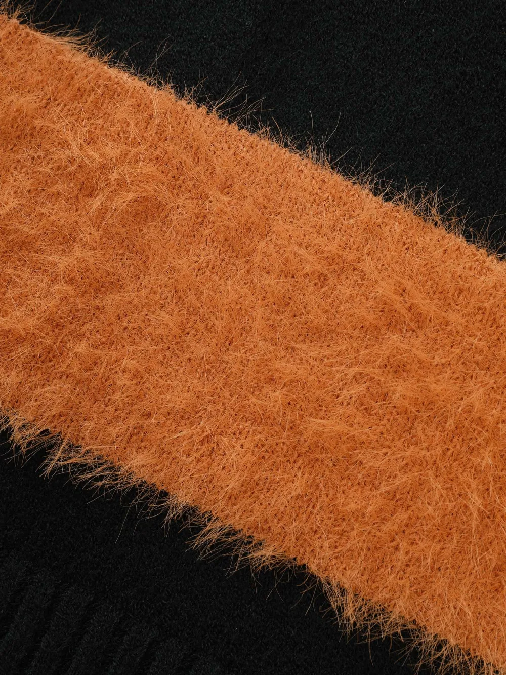 Texture Contrast V Neck Pullover