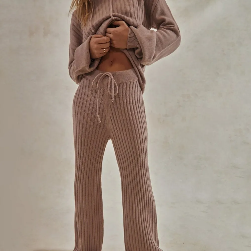 Women's solid color rib knitted Hoodie sweater suits