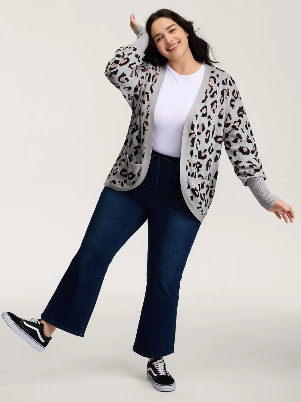 Leopard Print Arc Hem Pockets Knit Cardigan