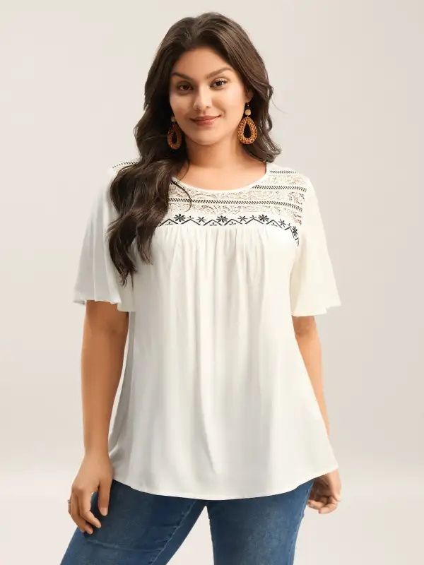 Stretchy Boho Neck Cut-Out Blouse