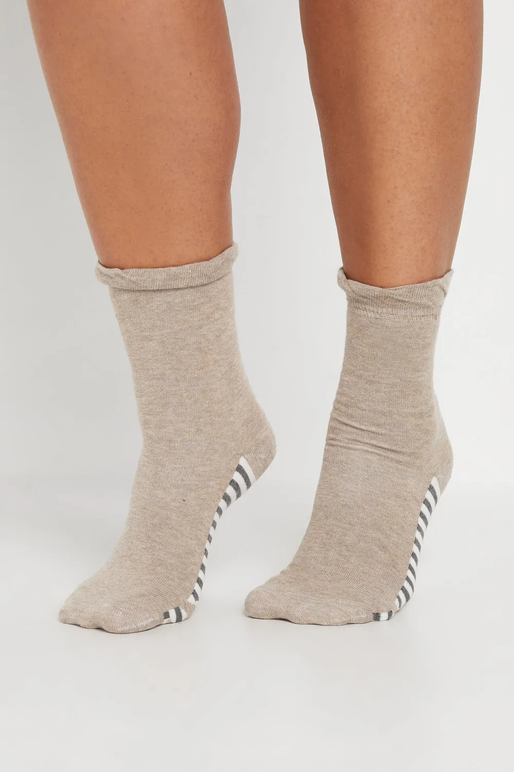 4 PACK Grey & Black Animal Print Footbed Ankle Socks