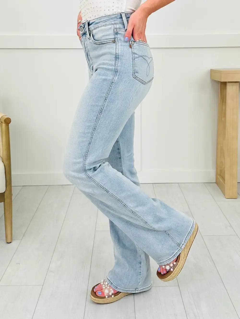 Judy Blue Three Pointer Tummy Control Bootcut Jeans in Three Inseams