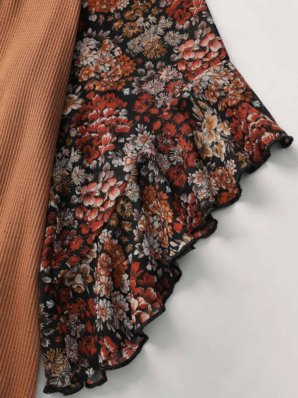 Colorblock Floral Sleeve Flowy Knit Top