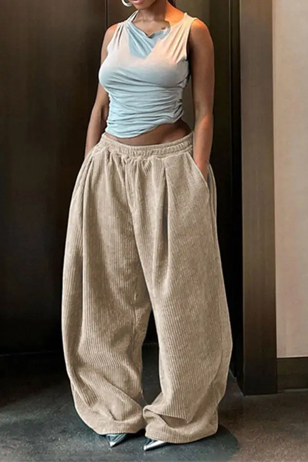 Relaxed Wide-Leg Pants