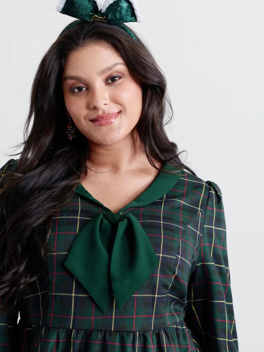 Check Pattern Lapel Tie Blouse