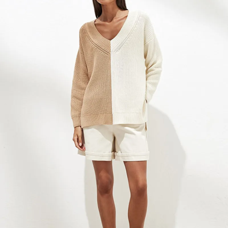 Patchwork V-Neck Loose Knit Woman
