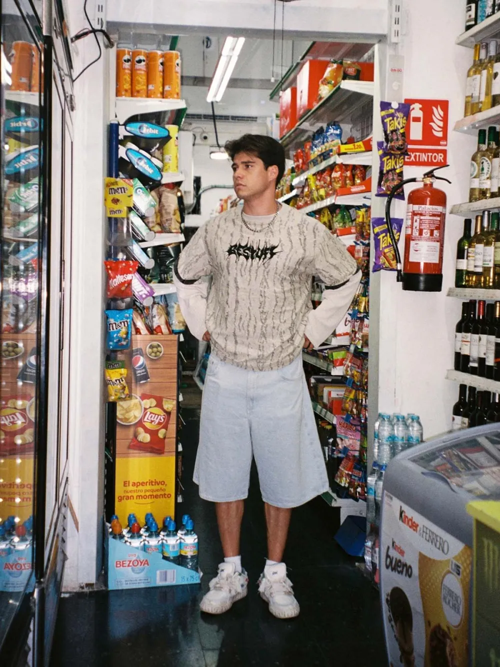 Faux Two-piece Distressed Woolen T-shirt - 2005