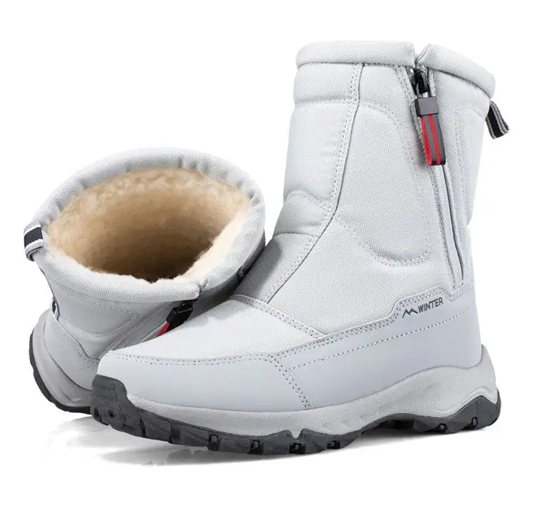 Thickened men's snow boots with plush insulation, anti slip and waterproof women's short sleeved couples' large cotton shoes