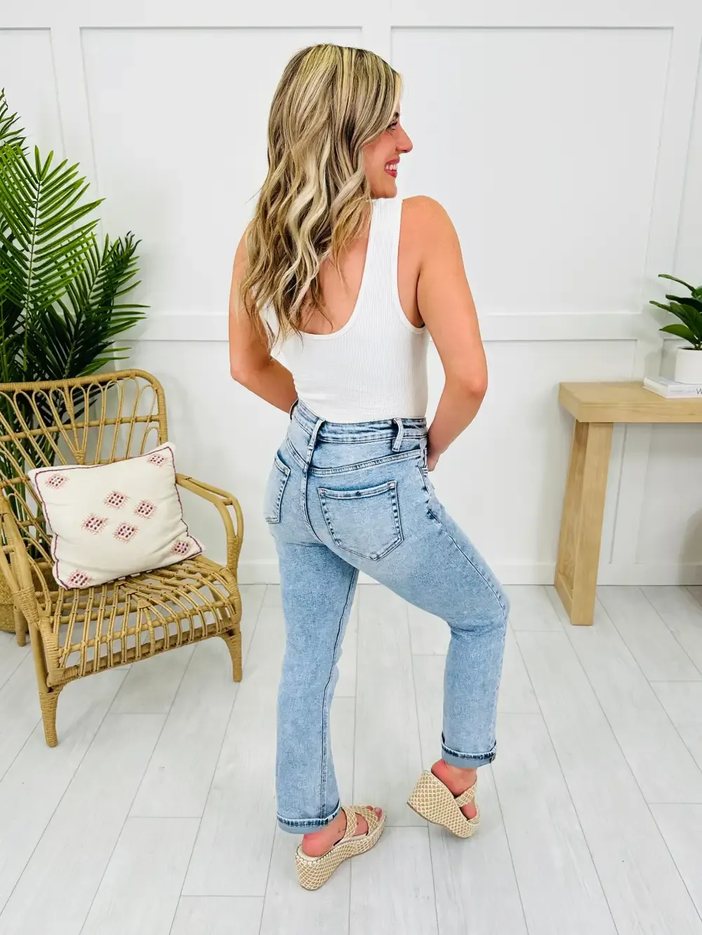 Take My Advice Tummy Control MOCO Exclusive Straight Jeans
