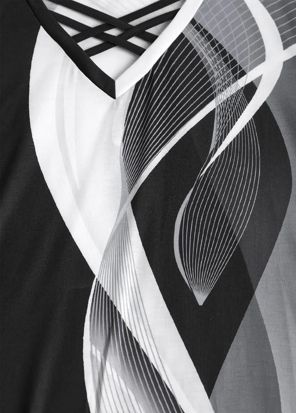 Black Criss Cross Geometric Print Short Sleeve T Shirt