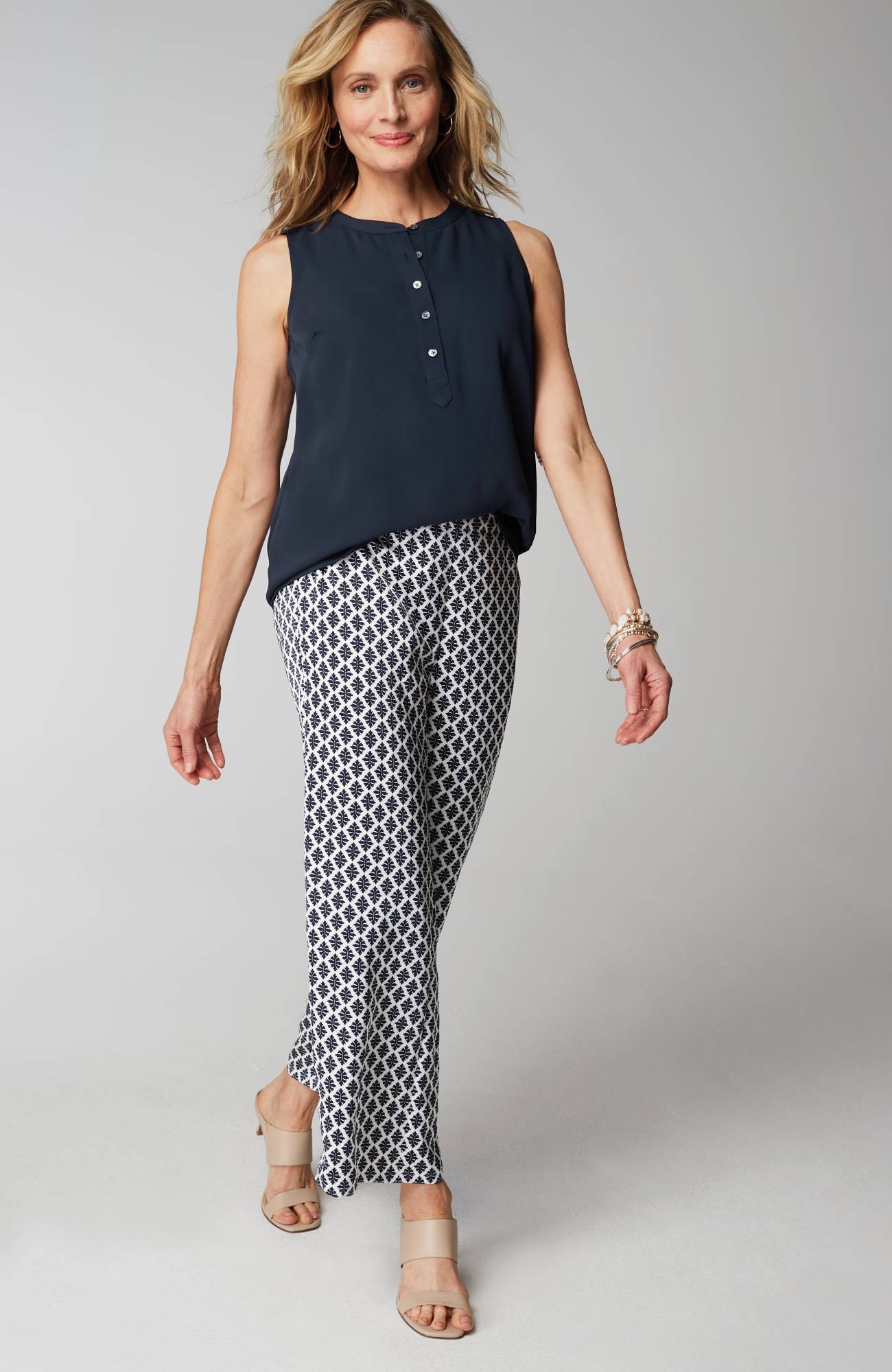 Wearever Easy-Care Sleeveless Top