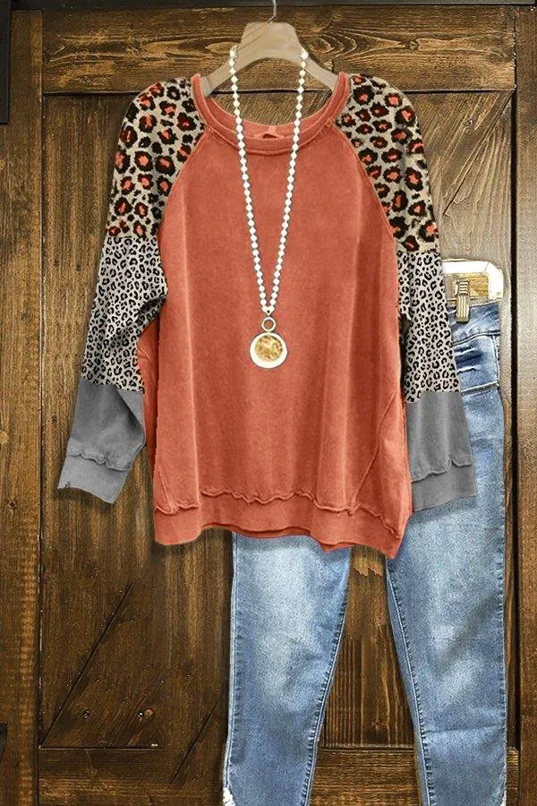Colorblock Leopard Print Crew Neck Sweatshirt